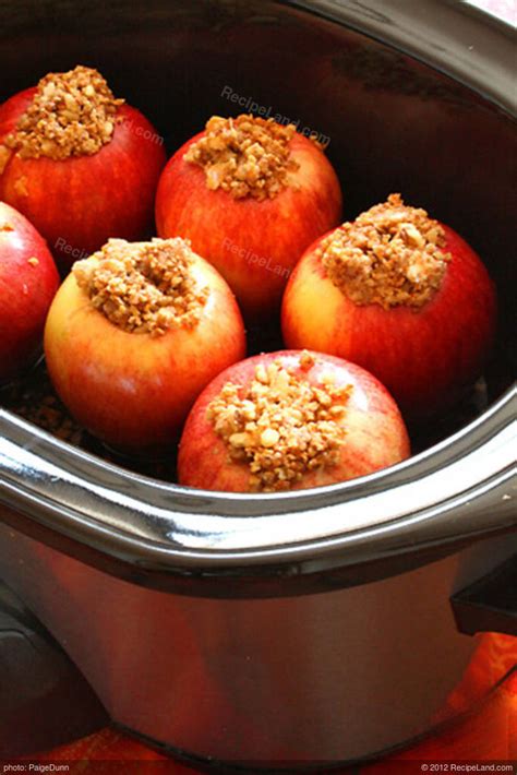 cooked apples in crock pot.